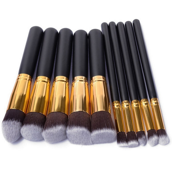 BIG SALE on 10 Piece Pro Makeup Brush Set  (Black and Gold)